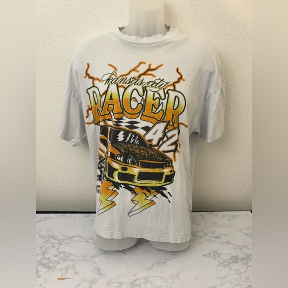 Divided Tops - Kansas City Racer White XS T-shirt #42 Divided Pullover Car Tee White Womens